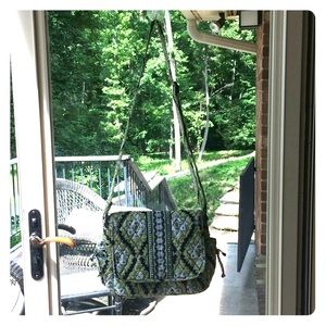 Vera Bradley purse, medium size.